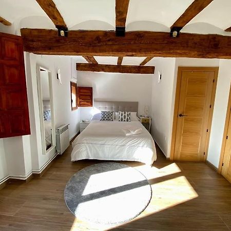 Villa Sol Casa Con Cueva Privada Y Vistas A La Iglesia Рекена Екстериор снимка