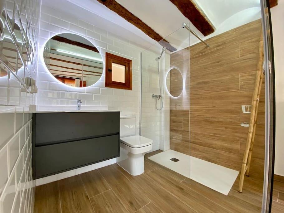 Villa Sol Casa Con Cueva Privada Y Vistas A La Iglesia Рекена Екстериор снимка